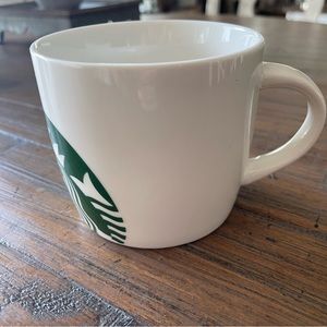 Starbucks 2017 16.9 ounce white logo ceramic coffee mug